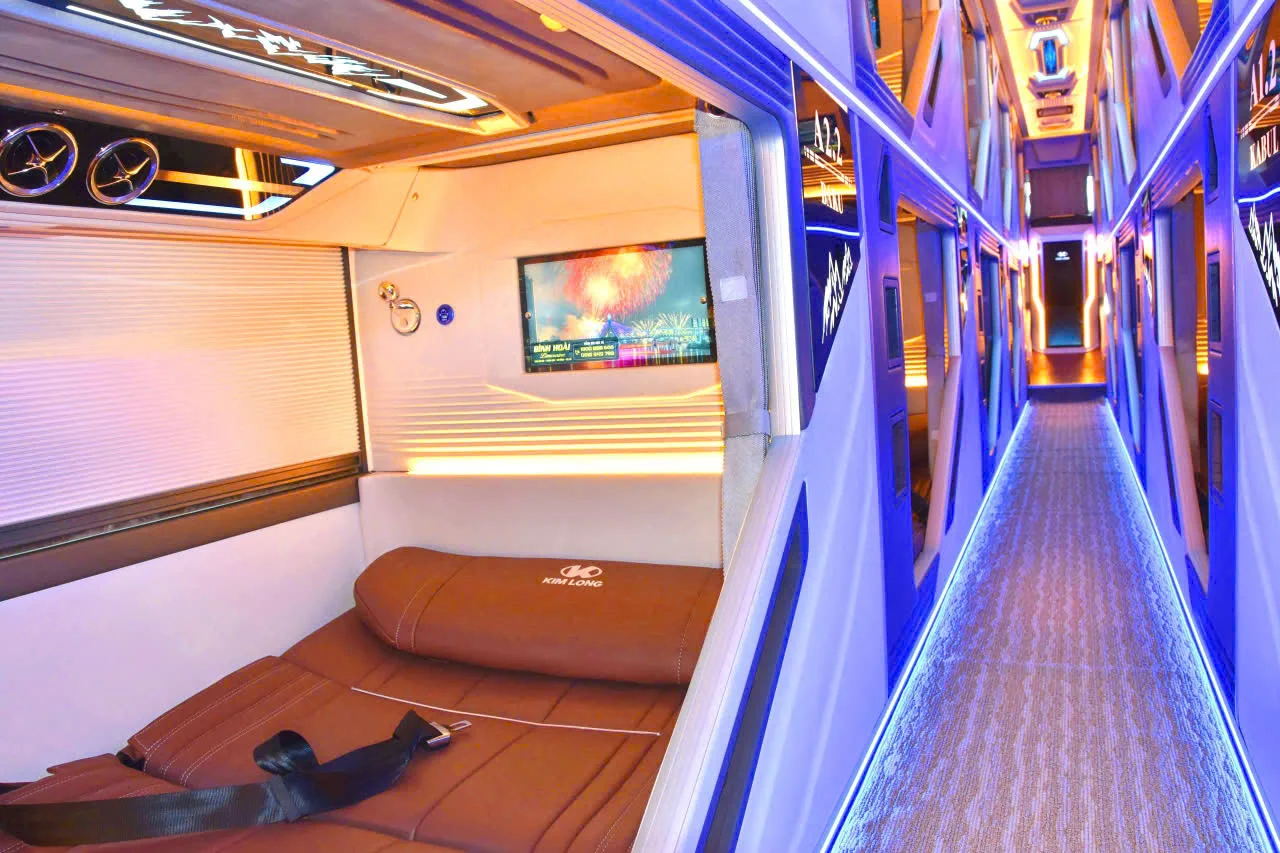 bus-phong-nha-to-cat-ba-3