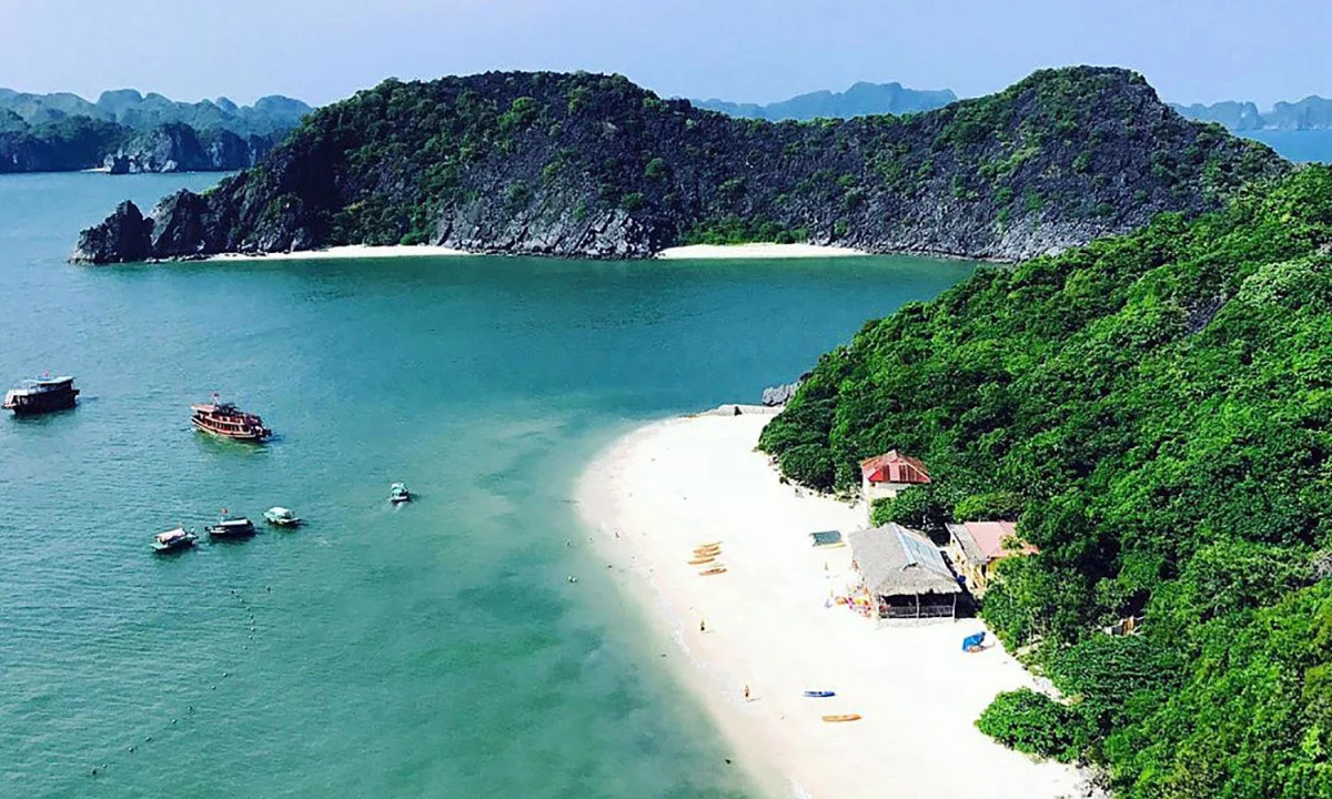 Beautiful white sandy beach at Monkey Island in Cat Ba Archipelago